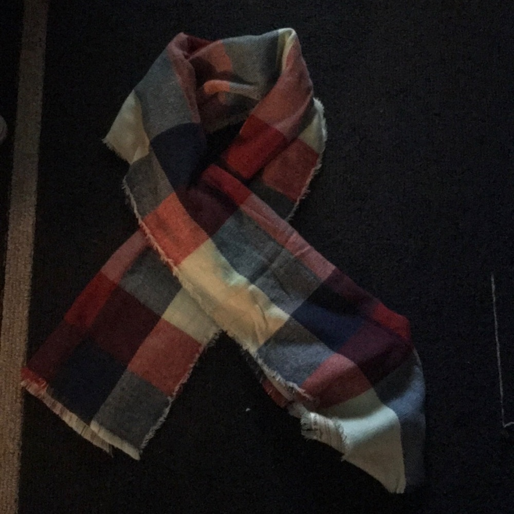 Michael stars double trouble plaid wrap